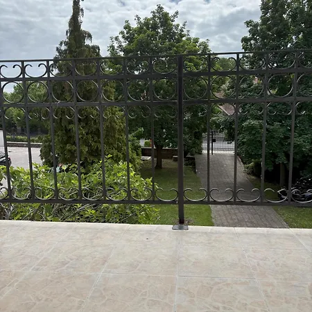 Vila Rosa