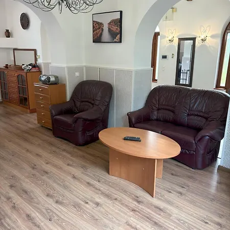 Vila Rosa Balatonalmádi